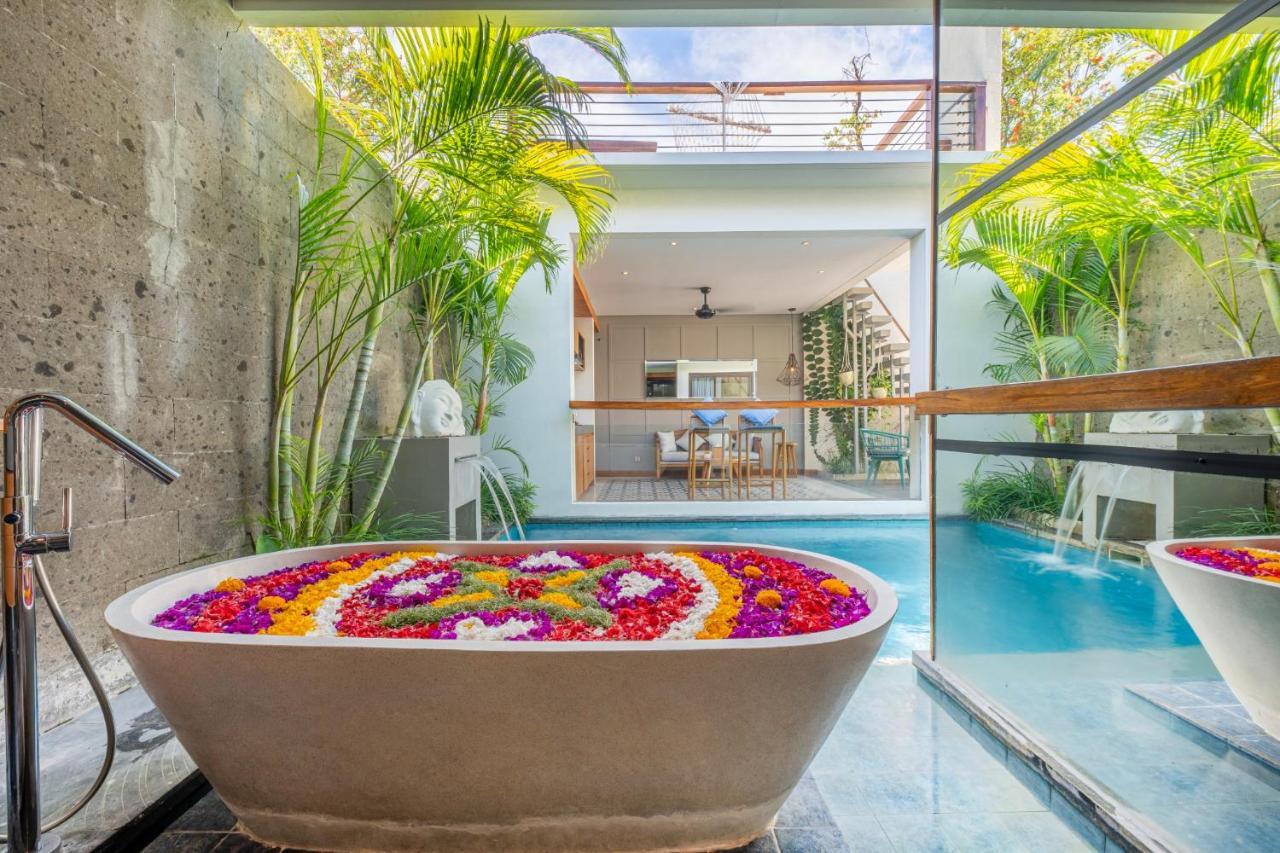 Ayona Villa Seminyak By Ini Vie Hospitality Luaran gambar